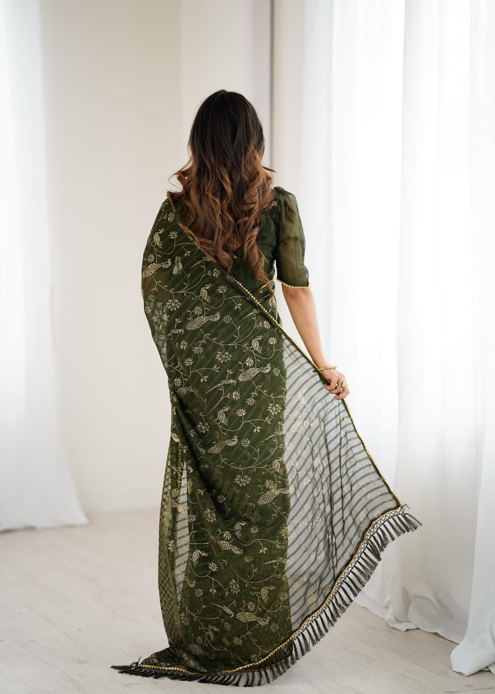 Elegant Mehandi Color Georgette Party Wear Saree with Foil Print & Fancy Zalar Lace