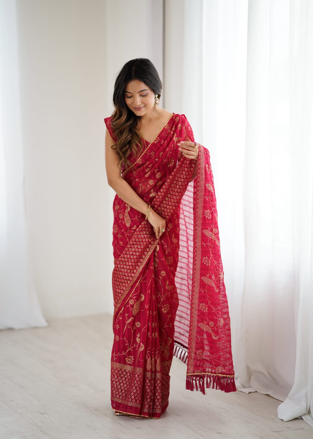 Elegant Red Color Georgette Party Wear Saree with Foil Print & Fancy Zalar Lace