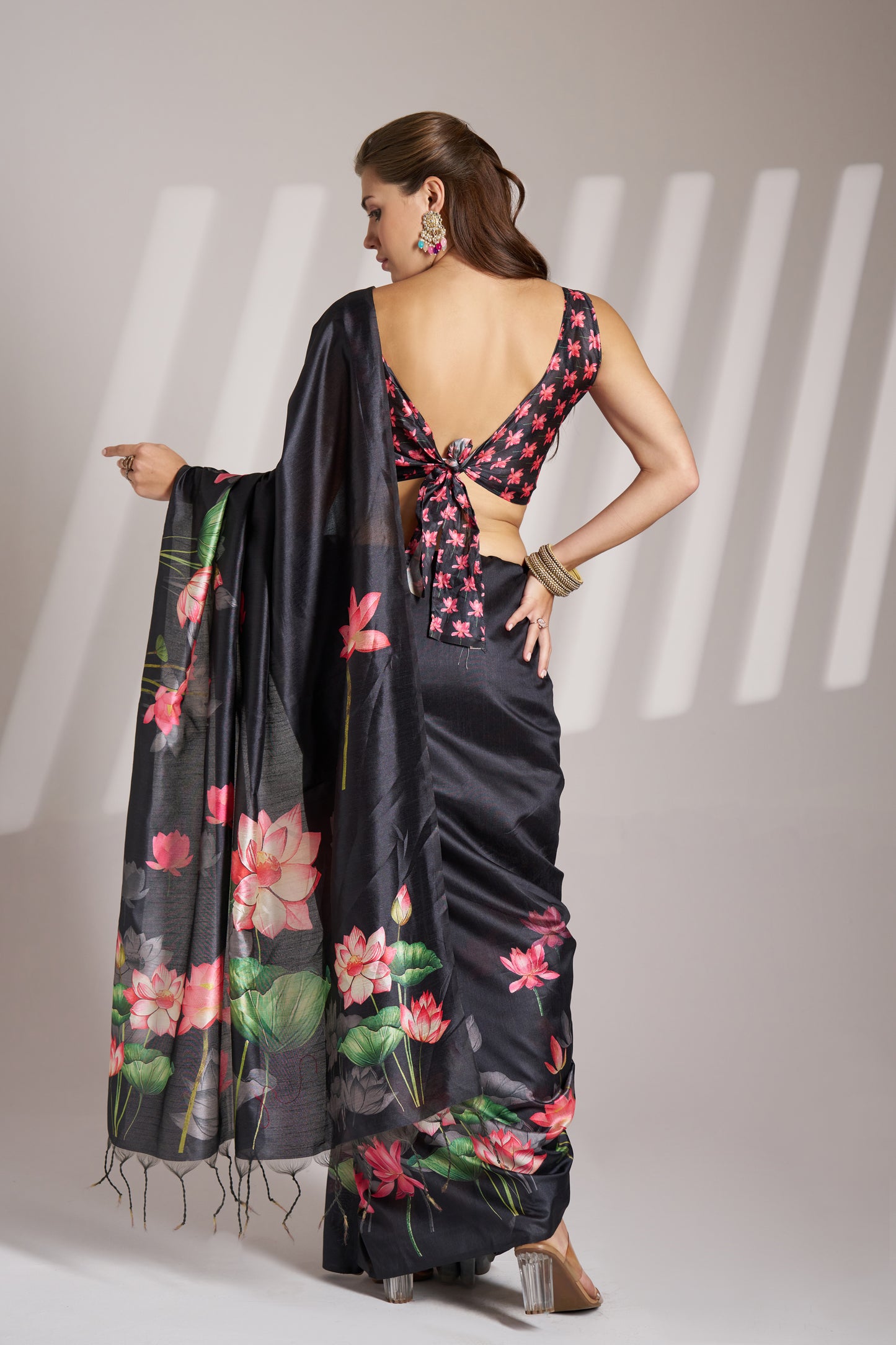 Black Linen Floral Print Party Wear Saree