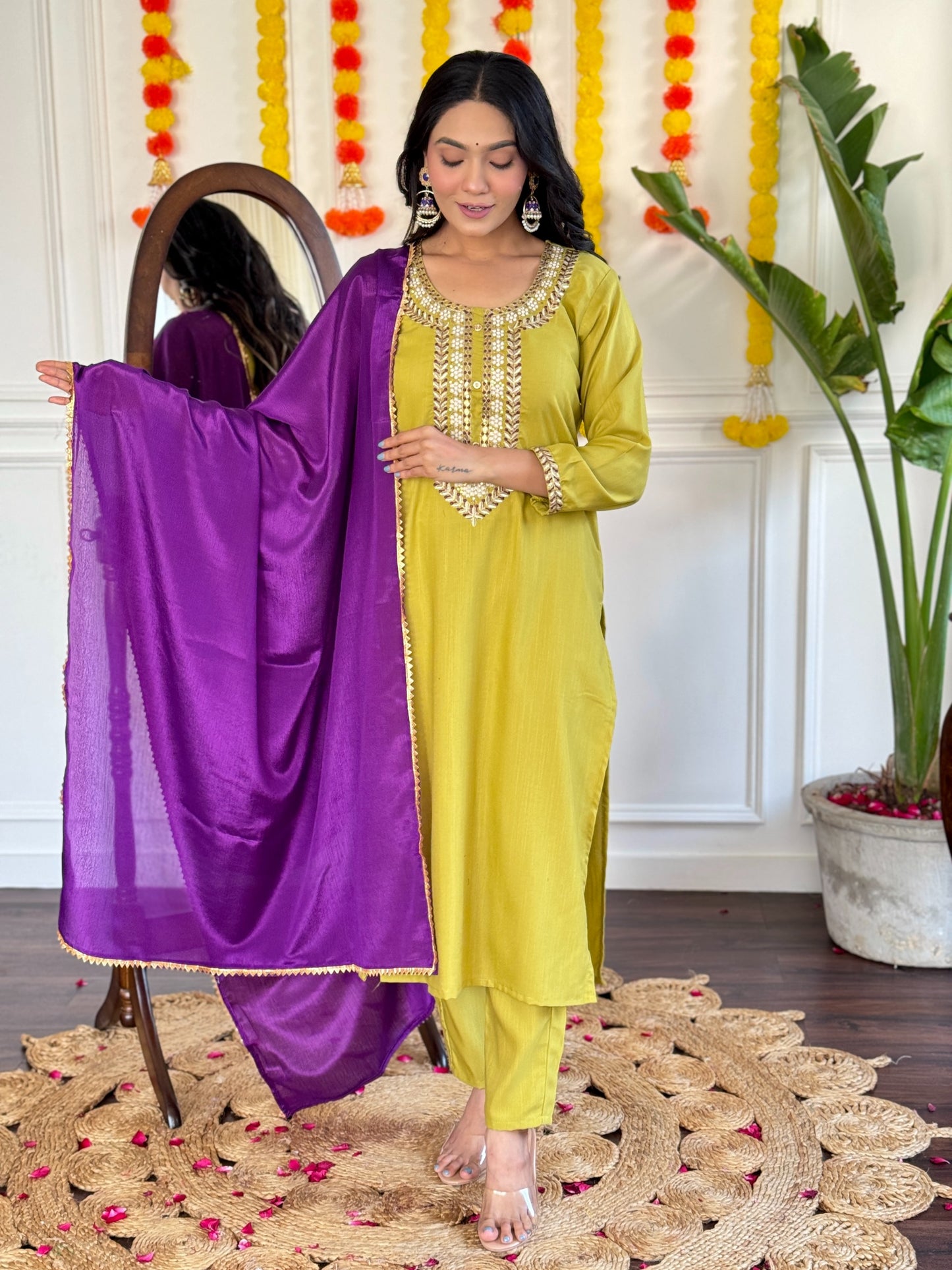 Liril Color Rayon Slub Kurti Pant Set