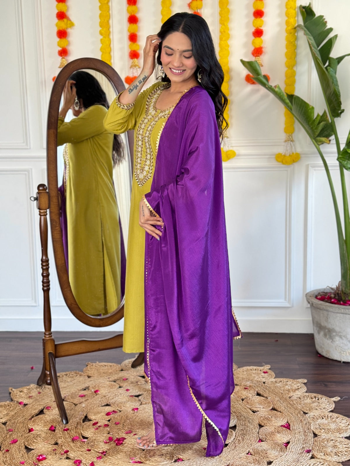 Liril Color Rayon Slub Kurti Pant Set