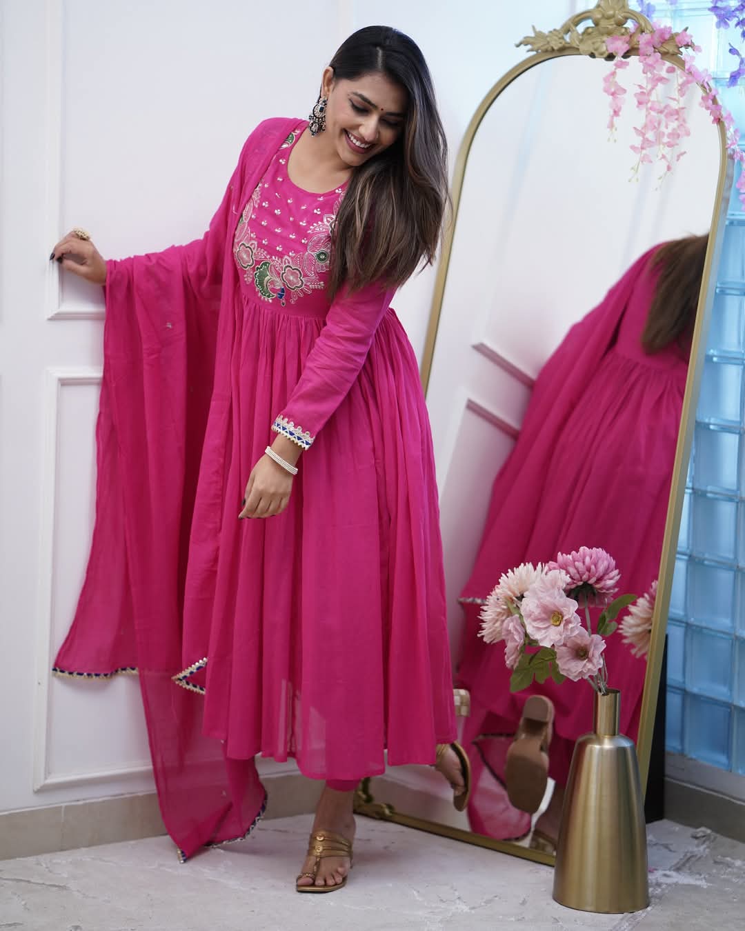 Pink Color BSY Chiffon Kurti Pant Set