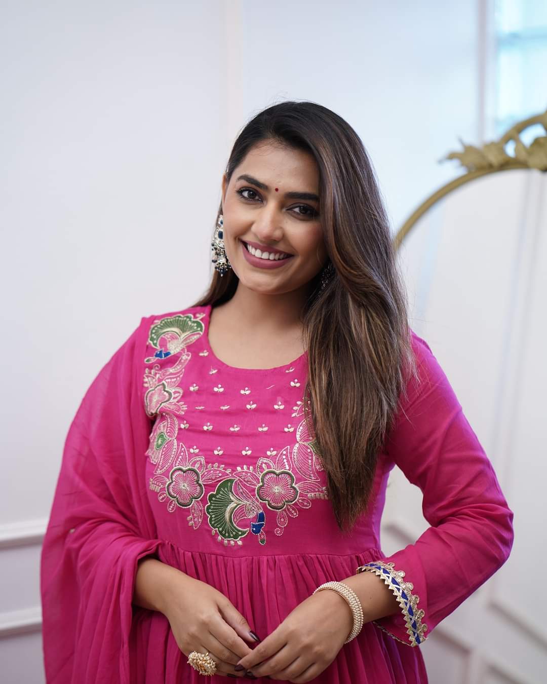 Pink Color BSY Chiffon Kurti Pant Set