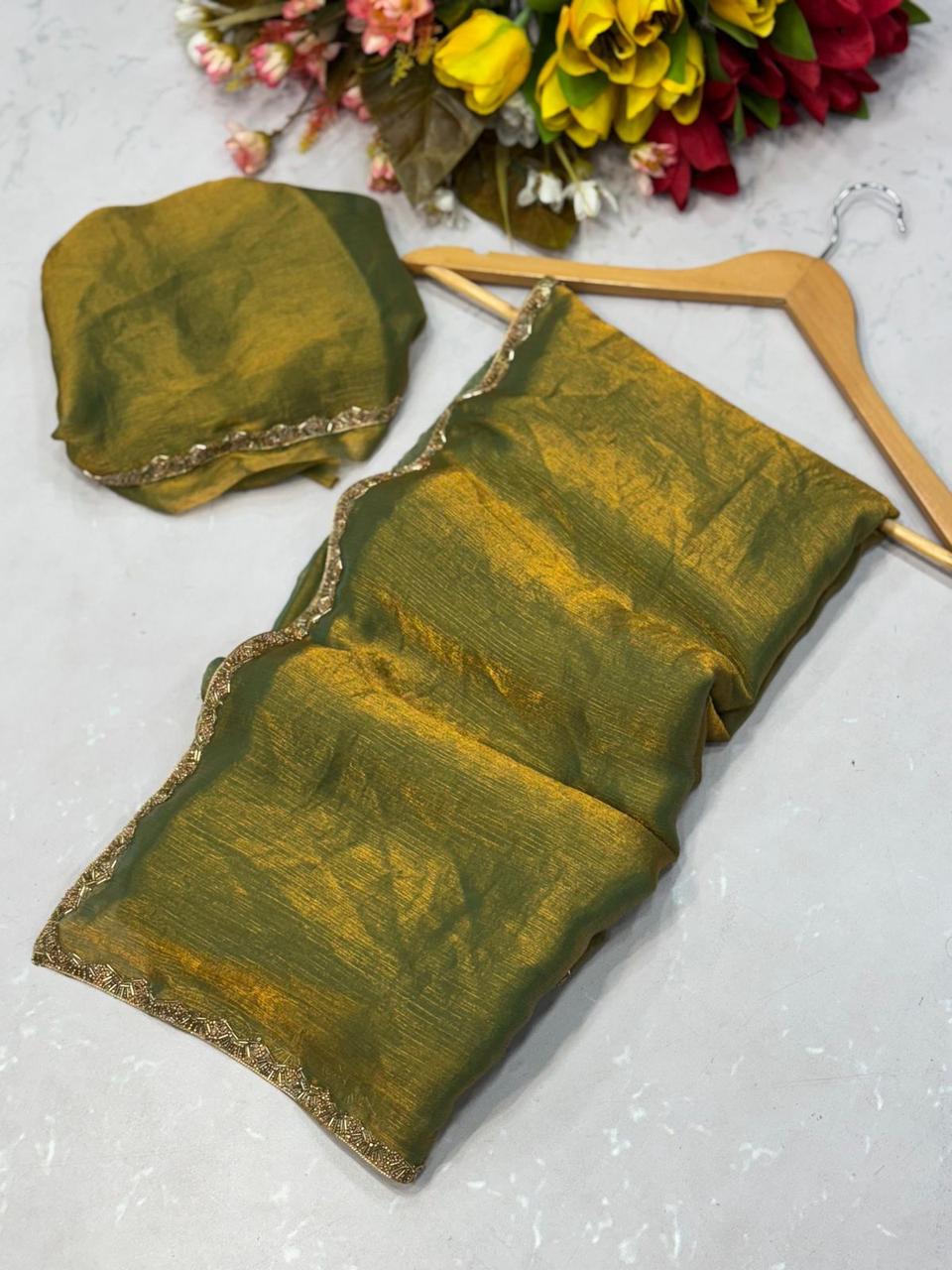 Solid/Plain Bollywood Chiffon, Silk Blend Saree (Gold)