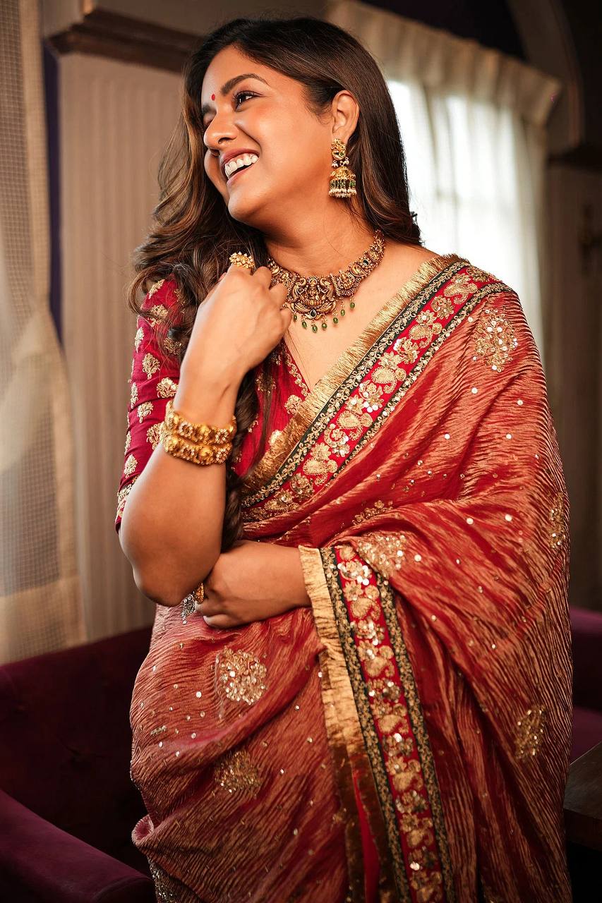 Beatiful Peach Color Wedding Saree