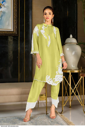 New Green Color Pakistani Kurti Pant Set