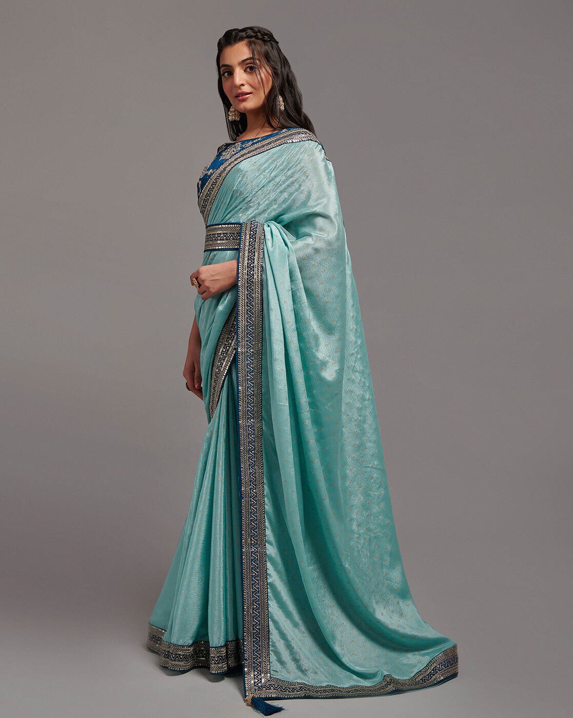 Gorgeous Turquoise Chinon Saree with Zari Lace