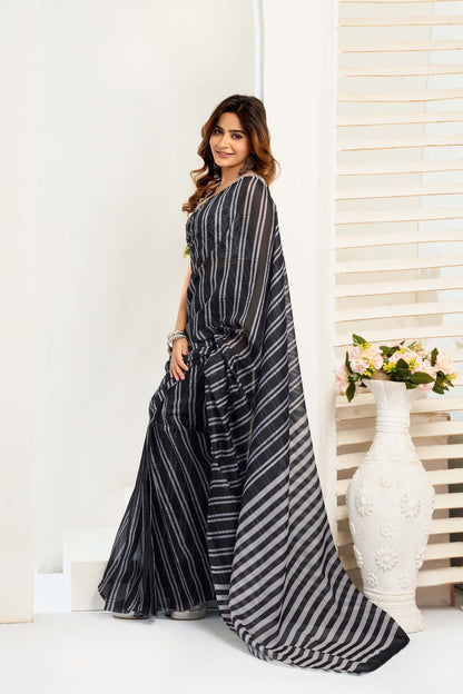 Ready-to-Wear Saree – Black Linen with Pocket | Vastraan