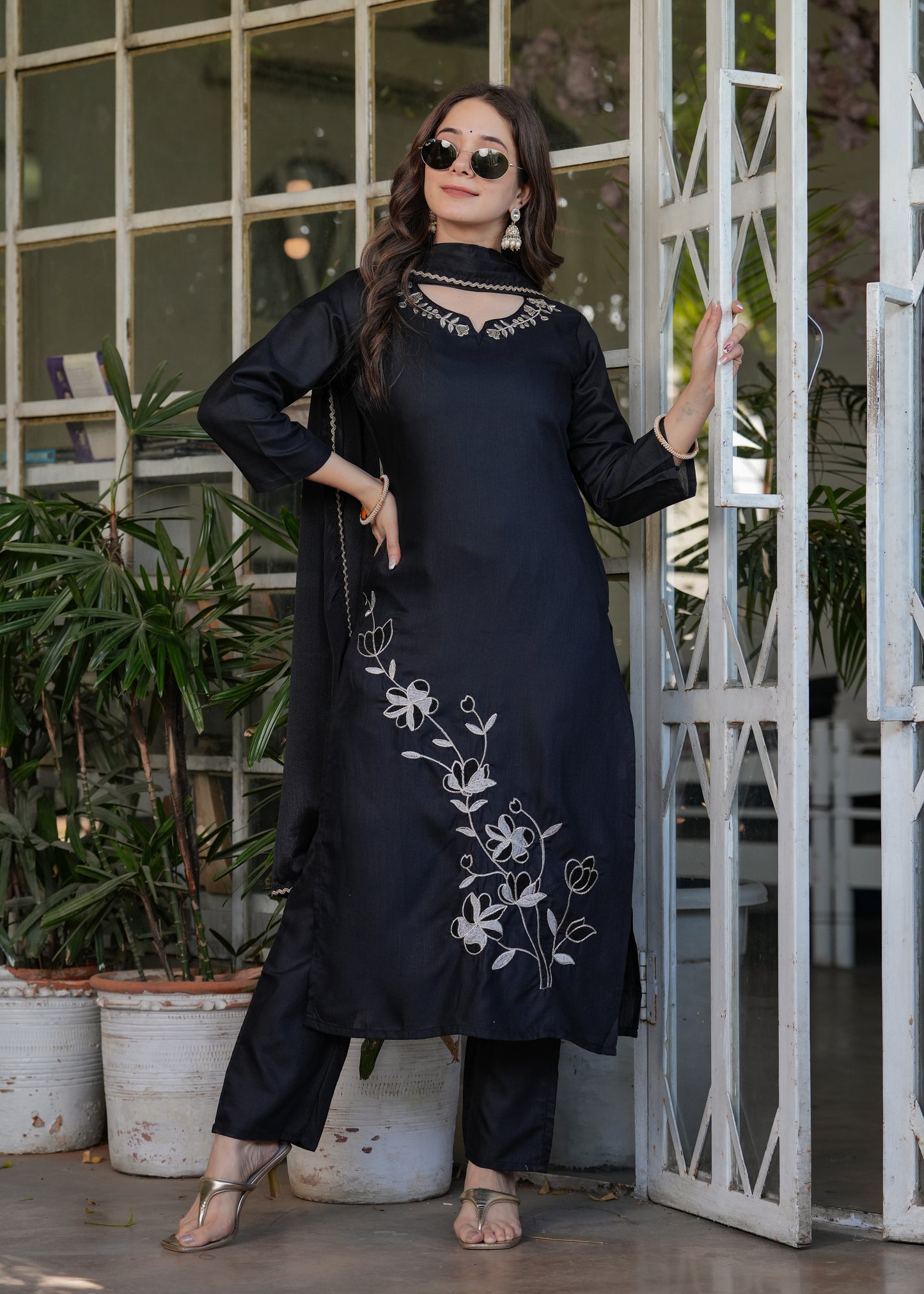 Black Color Viscose Rayon Kurti Pant Set