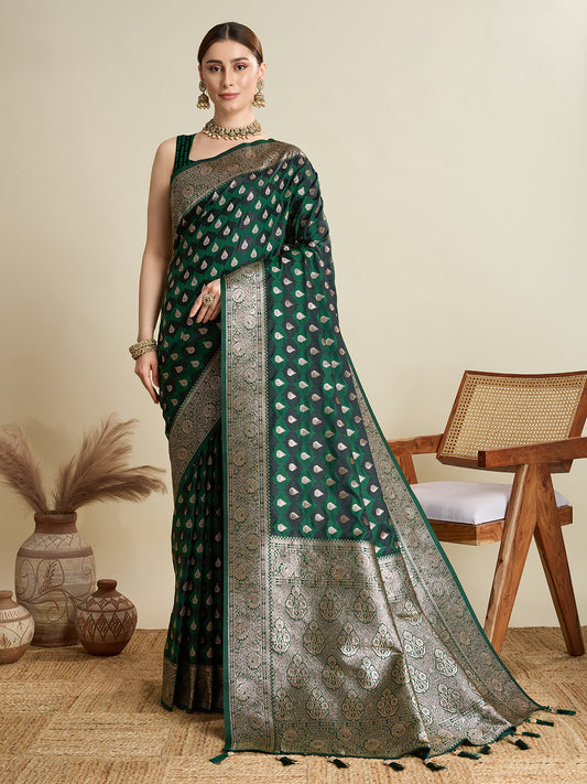 Green Soft Silk Saree with Zari Weaving & Designer Blouse – Wedding & Party Wear