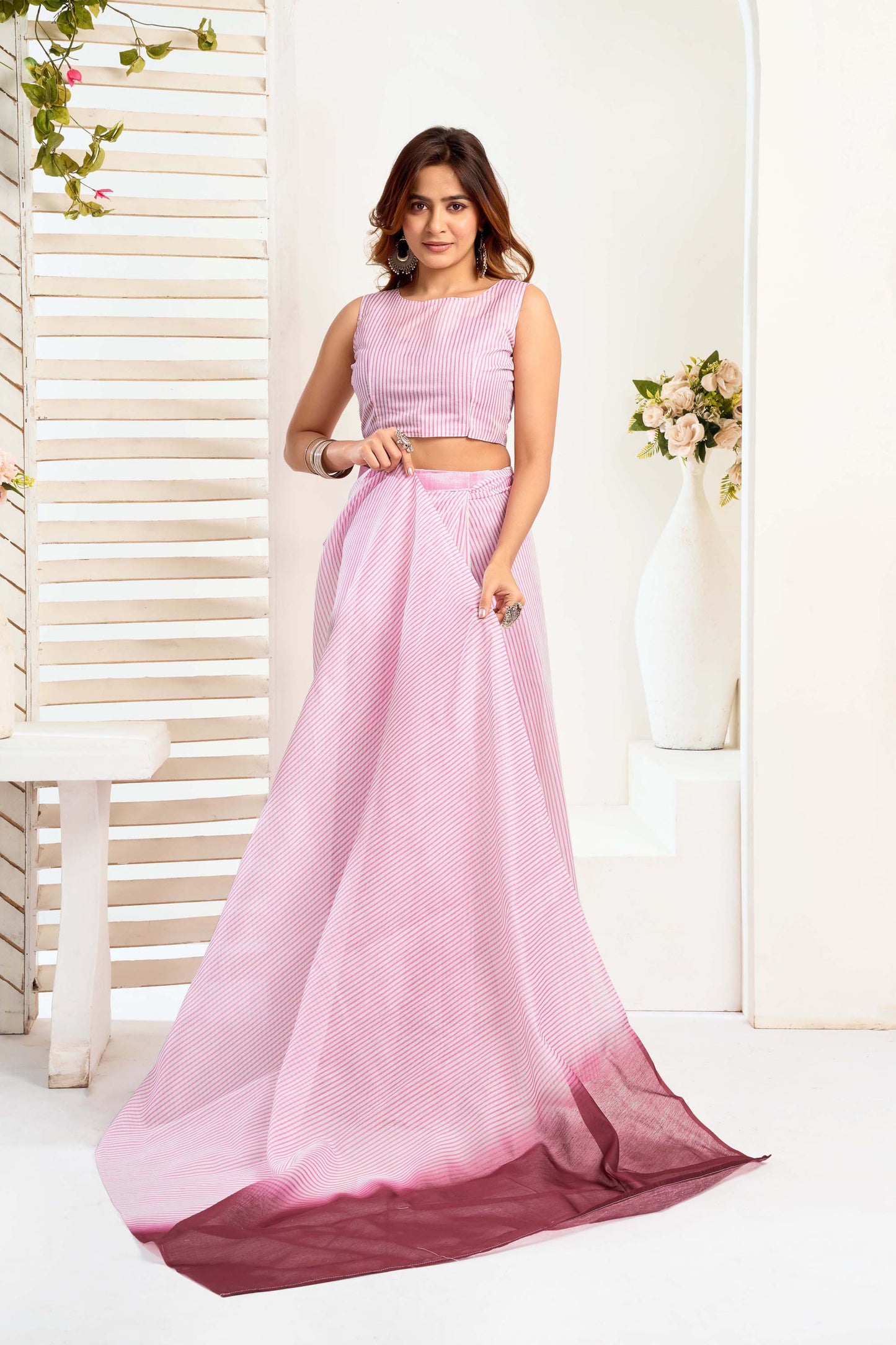 Ready-to-Wear Saree – Light Pink Linen with Pocket | Vastraan