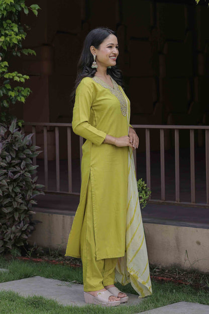 Liril Color Viscose Slub Kurti Pant Set