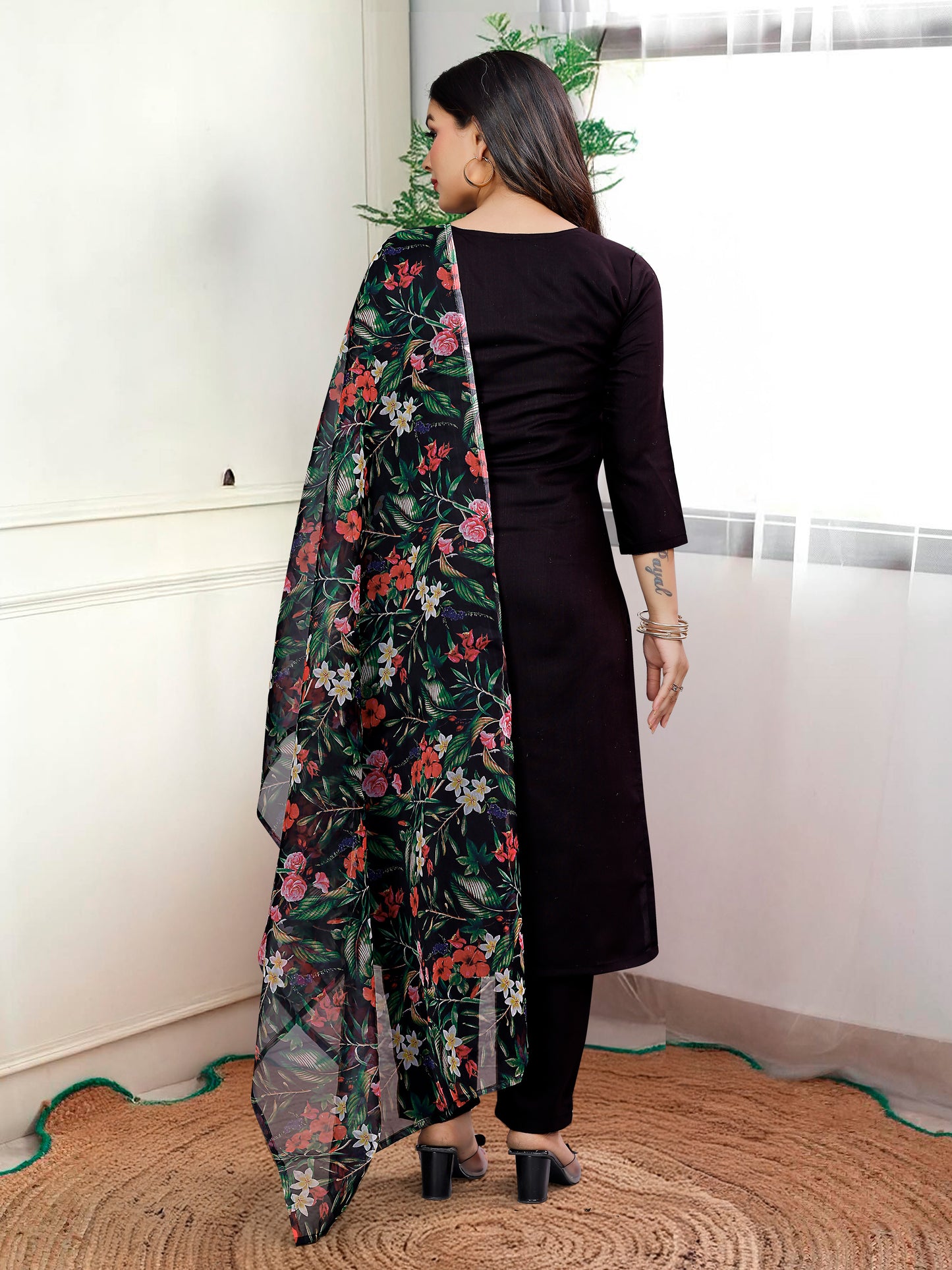 Black Color Viscose Slub designer Kurti Pant Set