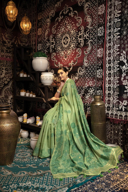 Green Soft Cotton Jamdani Kolkata Saree – Traditional Elegance