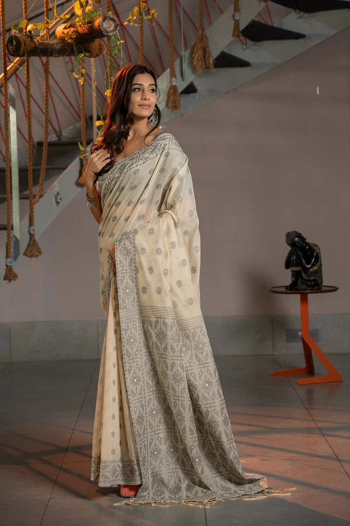 Grey Soft Cotton Jamdani Saree for Everyday Wear